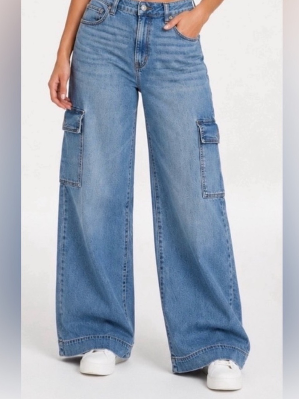 American Eagle super high rise baggy wide leg jeans
